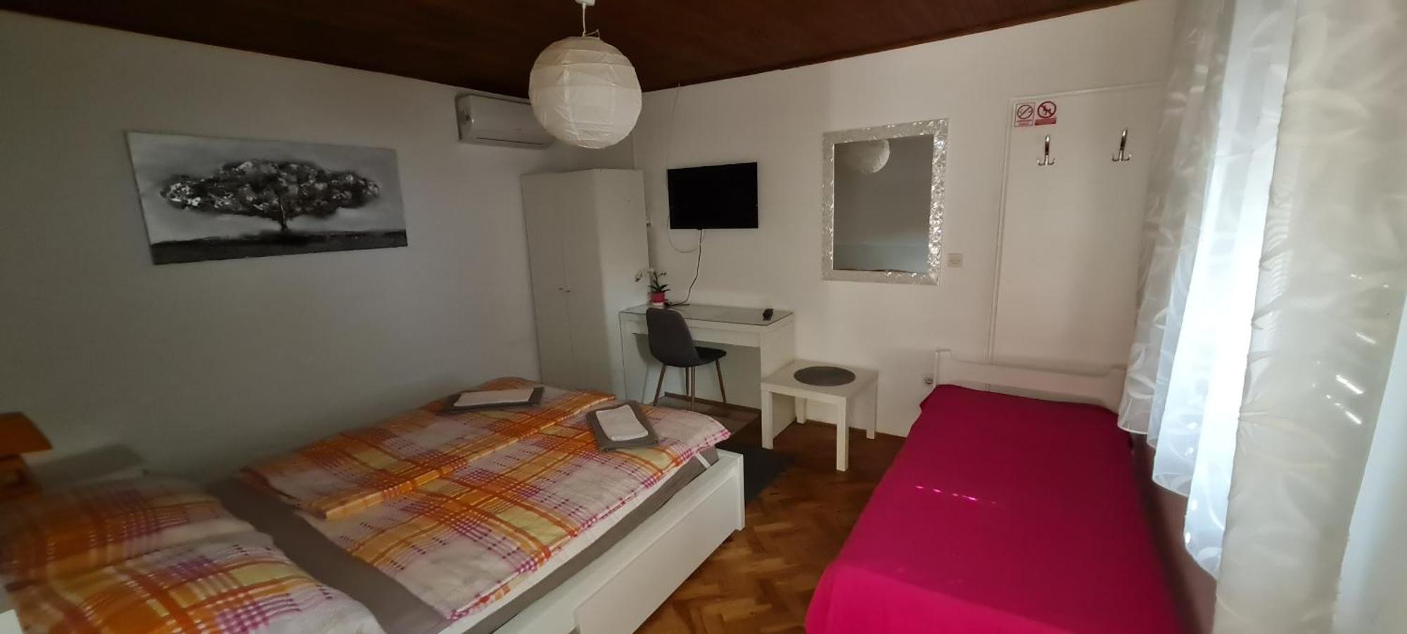 Sobe Zimmer Rooms Nika Tusilovic Экстерьер фото